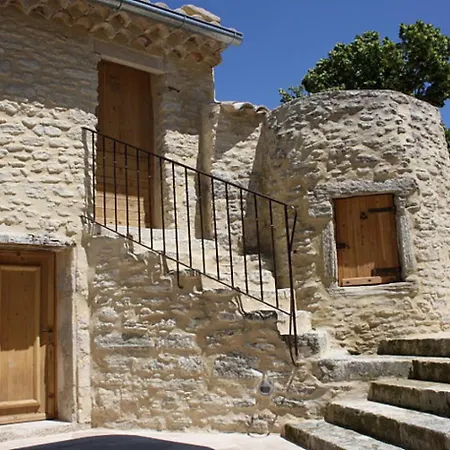 Charming 18th Century Luberon Estate